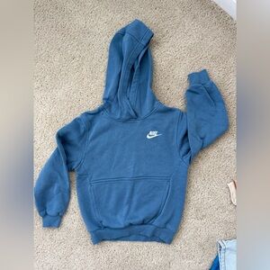 Boys/ girls size small Nike hoodie. Like new condition